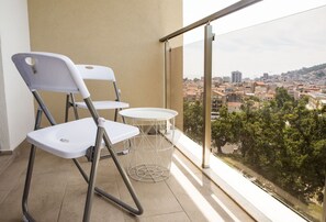 Property grounds - Hidden Mini Palais with Sea View in Budva (Budva)