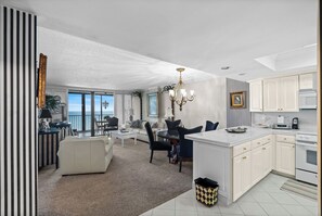 Interior - ~ Sunrise Sands ~ Oceanfront Escape! (Myrtle Beach)