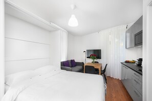 Egyptian cotton sheets, premium bedding, Tempur-Pedic beds