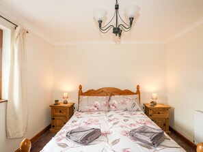 Cottage | 3 bedrooms, individually decorated, individually furnished, free WiFi - Penrallt Fawr (Caernarfon)