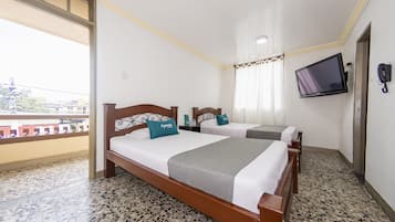 Habitación Familiar Twin | Hypo-allergenic bedding, free WiFi, bed sheets