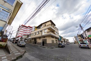 บริเวณภายนอก