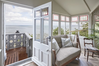 The Spa Chalet - Sea Views Pool Spa Gym