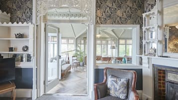 Luxury Chalet | 5 bedrooms, individually decorated, individually furnished