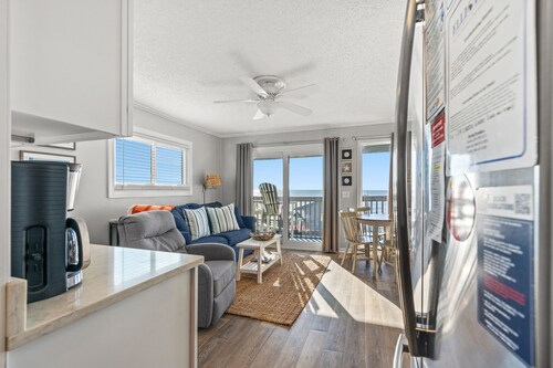 Direct Ocean Front Condo - Sea Cabin 207 - 1 Bed/1 Bath