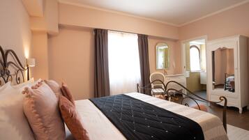 Deluxe Room, 1 Double Bed | Free WiFi