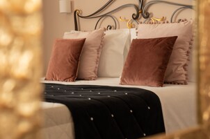 Deluxe Room, 1 Double Bed | Free WiFi