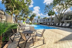 Pool - Rooftop Sun Deck! Luxury Hilton Head Villa w/ Pool (Hilton Head Island)