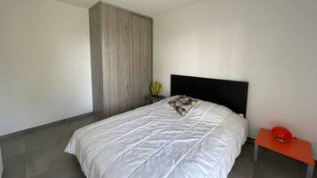 2 chambres, fer et planche Ă repasser, lit parapluie, Wi-Fi gratuit