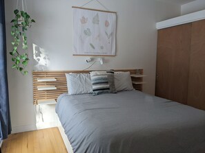 1 bedroom, iron/ironing board, free WiFi, bed sheets