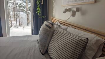 1 chambre, fer et planche à repasser, Wi-Fi gratuit, draps fournis