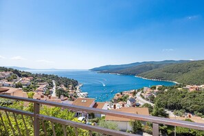 Property grounds - Lady M Gold - Balcony and Sea View (Rabac)