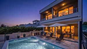 A heated pool - Villa Pura Vida - Private Pool, Sea View (Pomer)