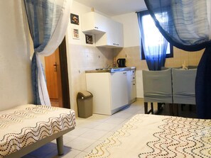 2 habitaciones, wifi gratis y ropa de cama 