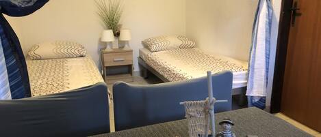 2 makuuhuonetta, ilmainen Wi-Fi, vuodevaatteet