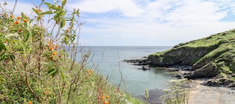 2 Cliff Cottages