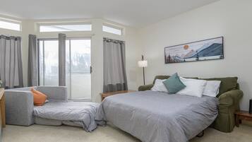 1 bedroom, WiFi, bed sheets