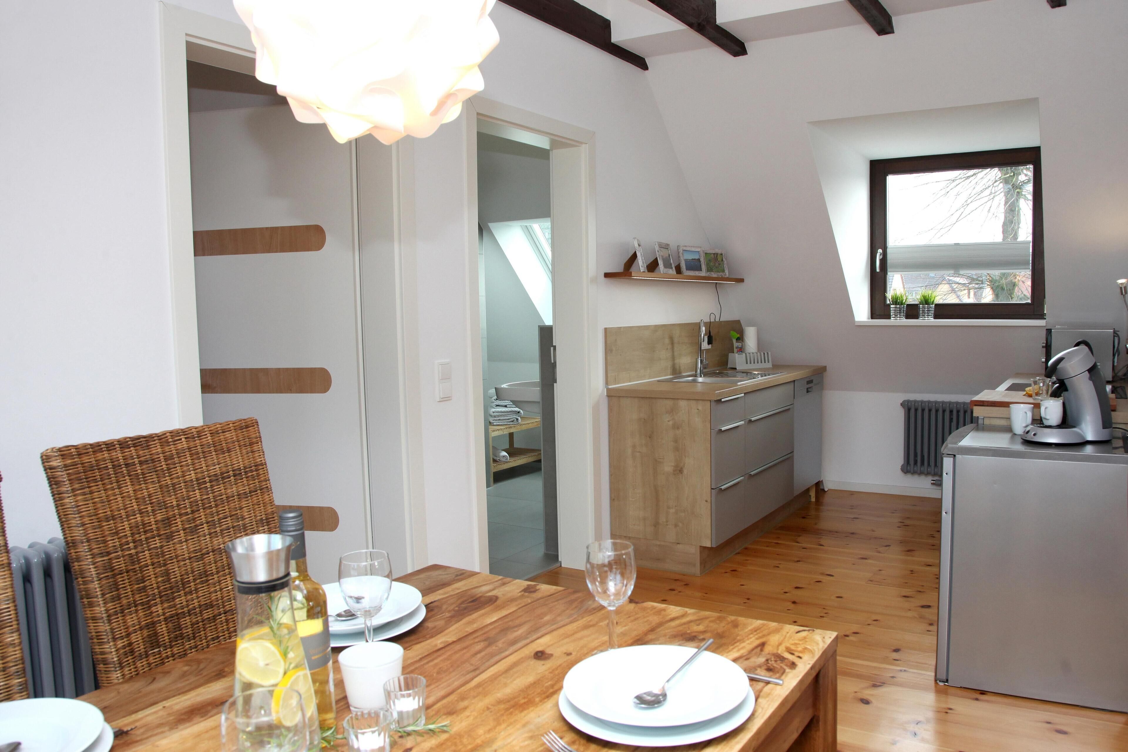 Refrigerador, microondas, parrilla de estufa y lavavajillas 