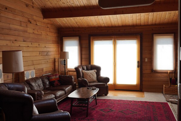 Smart TV, offices, printers