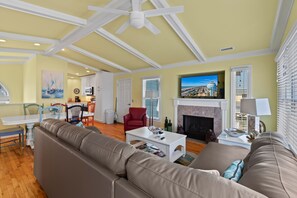 TV, fireplace, DVD player, books - "Breathe EZ" - Oceanfront Home, 4 Bedrooms / 3.5 Bathrooms (Holden Beach)