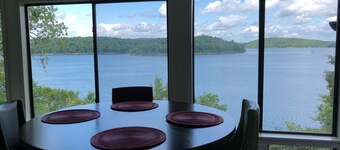 Life is short, make it sweet by the lake - Lakehouse that Sleeps 11 w/ Lakeview