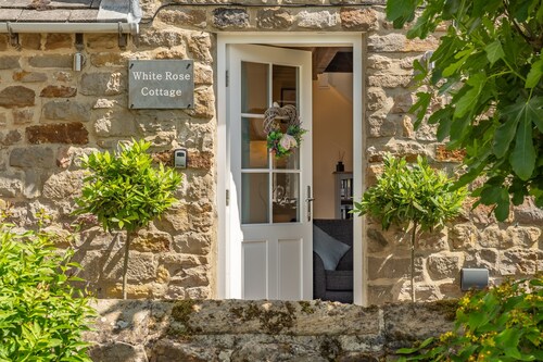White Rose Cottage, Constable Burton, Yorkshire Dales