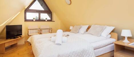 1 habitación, tabla de planchar con plancha, wifi y ropa de cama