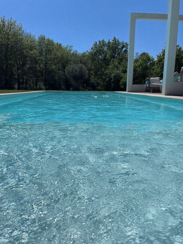 Piscine extérieure, piscine chauffée