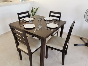 Dining - Beautiful house with POOL in a private (Yuc.)