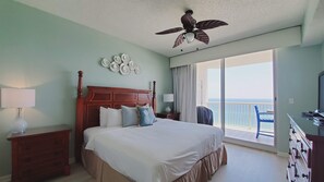 2 Schlafzimmer, Schreibtisch, Bügeleisen/Bügelbrett, Reisekinderbett