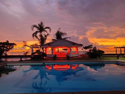 Beachfront Vacation Villa