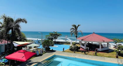 Beachfront Vacation Villa