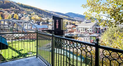 Caledonian 212 | Ski-In/Out | Private Hot Tub | Town View | Steps to Town Lift