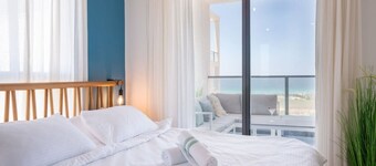 Stylish Seaside Escape with Balcony