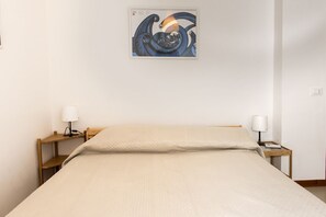 2 chambres, draps fournis