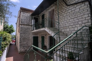 Exterior - N237 - Numana, three-room apartment 100 meters from the center (Numana)