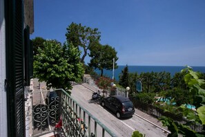 Property grounds - N237 - Numana, three-room apartment 100 meters from the center (Numana)