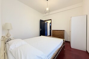 3 Schlafzimmer, Bettwäsche