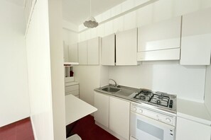 Réfrigérateur, four