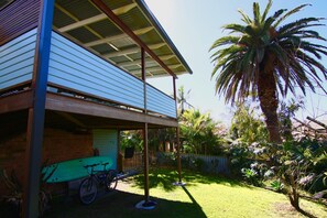 Property grounds - GOOD VIBES - EASY WALK TO THE BEACH (Crescent Head)