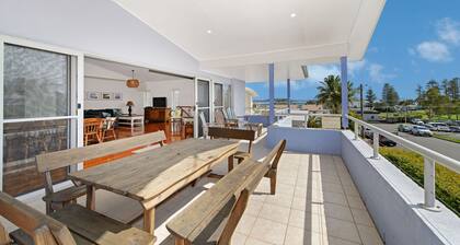 VAKA MALUA - LUXURY HOLIDAY HOME IN THE MIDDLE OF CRESCENT HEAD