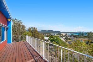 Property grounds - Yurung - Retro charm (Crescent Head)