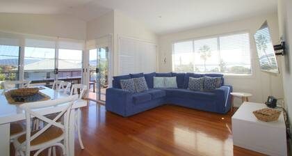 BEACH CLUB 2 - MODERN & STYLISH WITH VIEWS