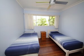 3 Schlafzimmer, Bügeleisen/Bügelbrett, WLAN