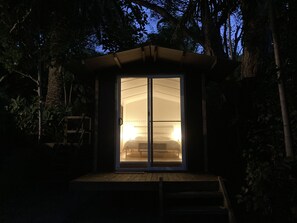 Exterior - THE TREE HOUSE - UNIQUE & PET FRIENDLY (Crescent Head)