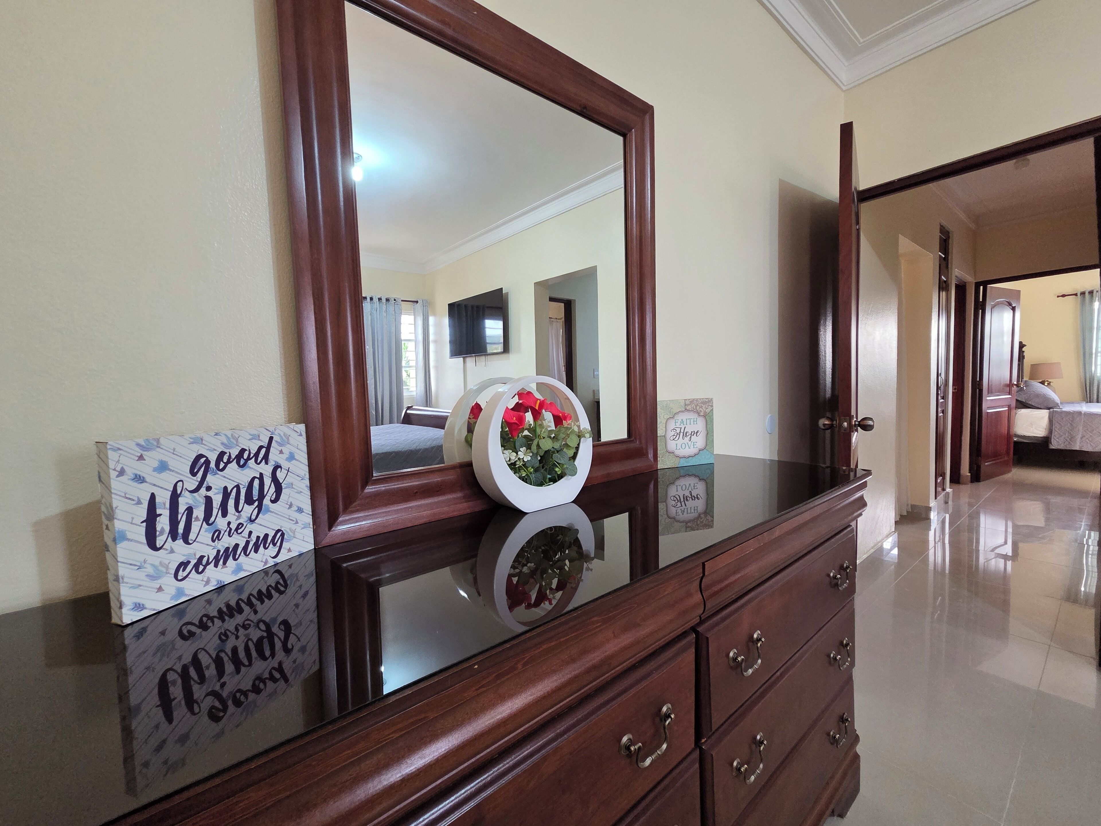 3 bedrooms, iron/ironing board, free WiFi, bed sheets