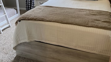 5 Schlafzimmer, Bügeleisen/Bügelbrett, Reisekinderbett, kostenloses WLAN