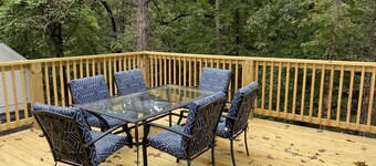 Executive 5 Bed/4 Bath, 13 Beds, Sleeps 17, by Patti's w/ Pool Table!