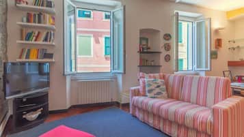 Télévision à écran plat