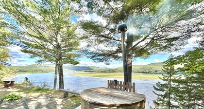 Allagash Elevated Escape • Cedar Hot Tub • Outdoor Entertaining • Riverfront